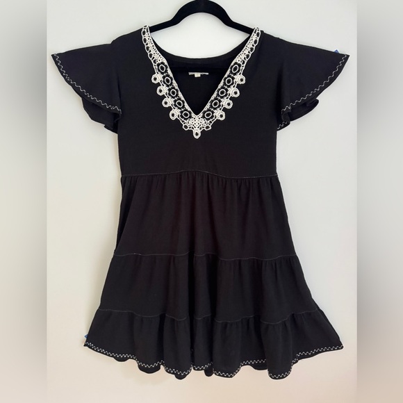 Boho Black Embroidered Tiered Flutter Sleeve Dress by Max Studio Size M - Picture 1 of 9